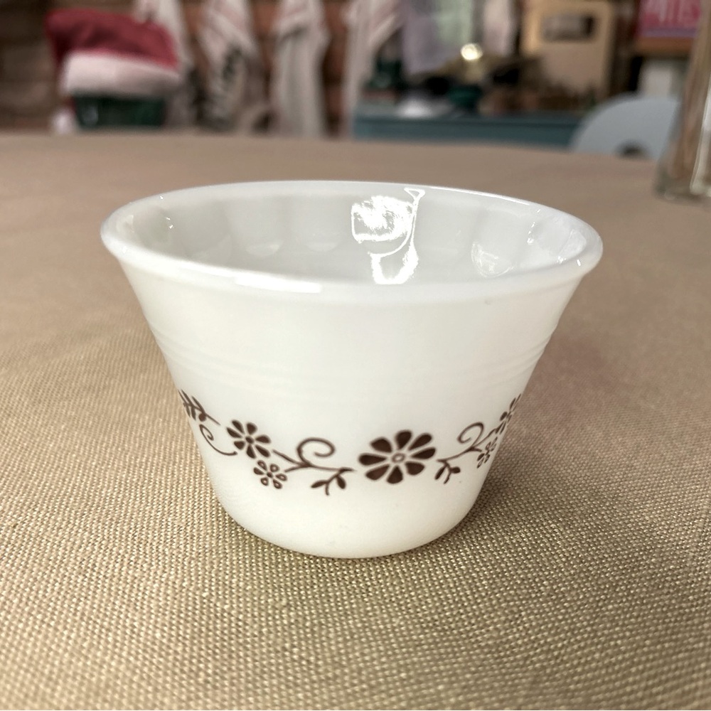 Rétro vintage Pyrex small bowl